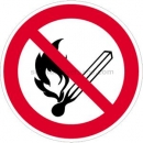Verbotszeichen nach BGV A8 und ASR A 1.3 (2007): Feuer, offenes Licht und Rauchen verboten (BGV A8 P 02)